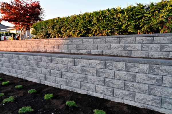 Cost of Concrete Retaining Wall Installation in Sacramento