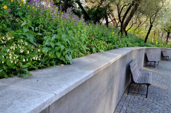 Cost of Retaining Wall Pouring in Sacramento