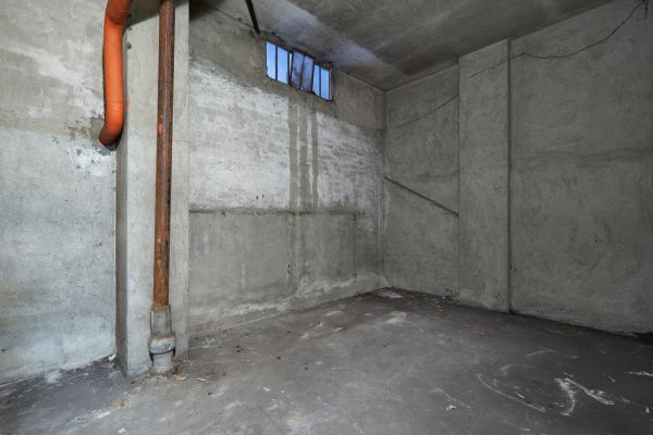 Cost of Basement Wall Construction in Sacramento