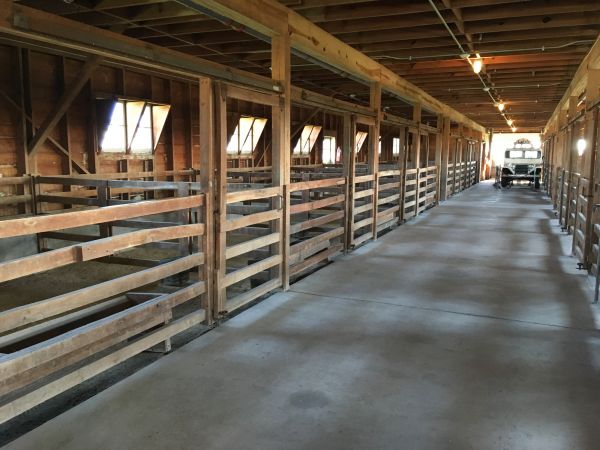 Cost of Barn Floor Pouring in Sacramento